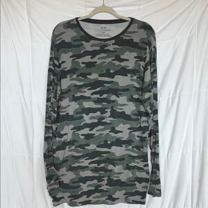 Little Sleepies Women’s Bamboo Sleep Shirt Green Camo Size L Soft Stretch Pajama